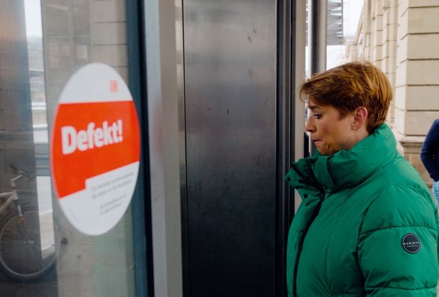 Lindlohr fordert Reparatur der Aufzüge